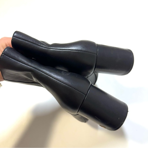 Tory Burch Brooke Perfect Black Calf Leather Ankle Booties Minimalist Size 8.5 - Picture 13 of 16